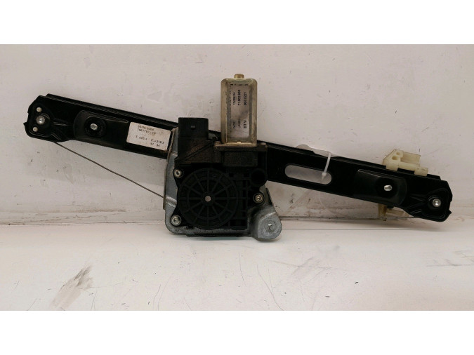 ELEVALUNAS TRASERO IZQUIERDO BMW 118D 2004
