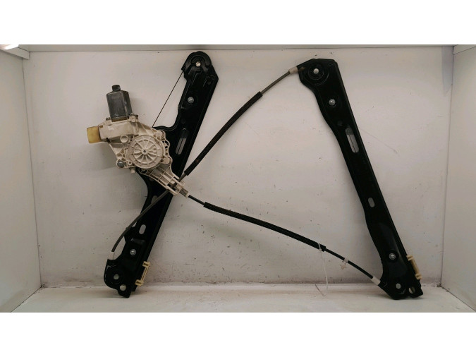 ELEVALUNAS DELANTERO IZQUIERDO BMW 118D 2004