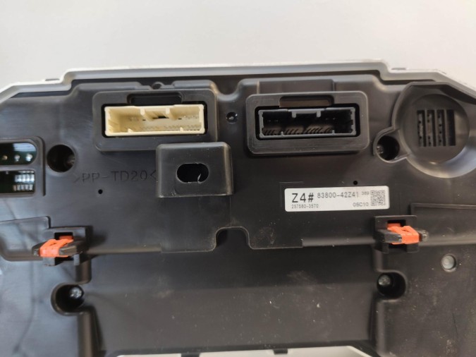 CUADRO INSTRUMENTOS PEUGEOT PARTNER 2019