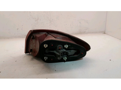 PILOTO TRASERO IZQUIERDO ALFA ROMEO 147 2007