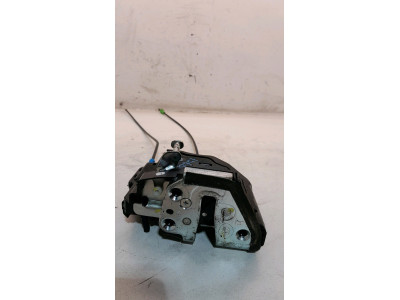 CERRADURA PUERTA TRASERA IZQUIERDA TOYOTA AVENSIS 2015