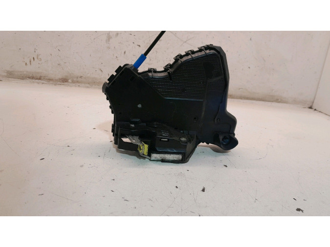 CERRADURA PUERTA DELANTERA IZQUIERDA TOYOTA AURIS 2015