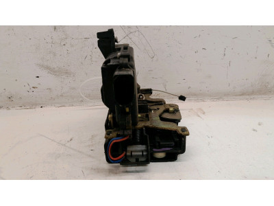 CERRADURA PUERTA TRASERA IZQUIERDA SEAT LEON 2000