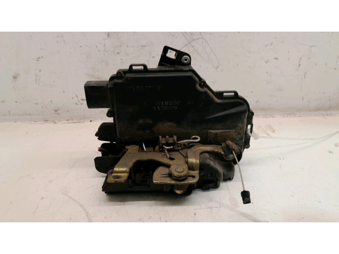 CERRADURA PUERTA TRASERA IZQUIERDA SEAT LEON 2000