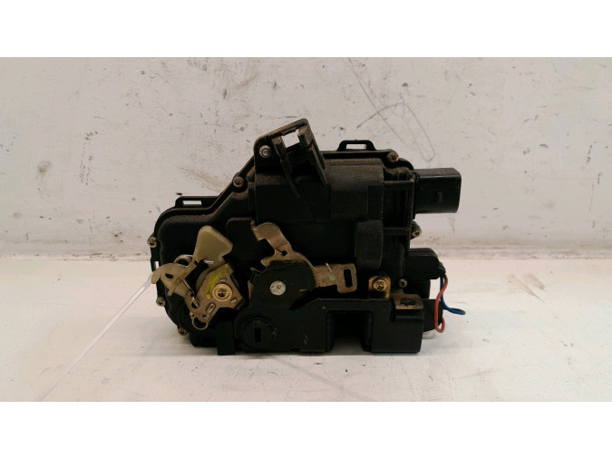 CERRADURA PUERTA TRASERA IZQUIERDA SEAT LEON 2000