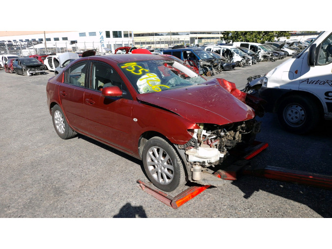 FARO ANTINIEBLA DERECHO MAZDA 3 2009