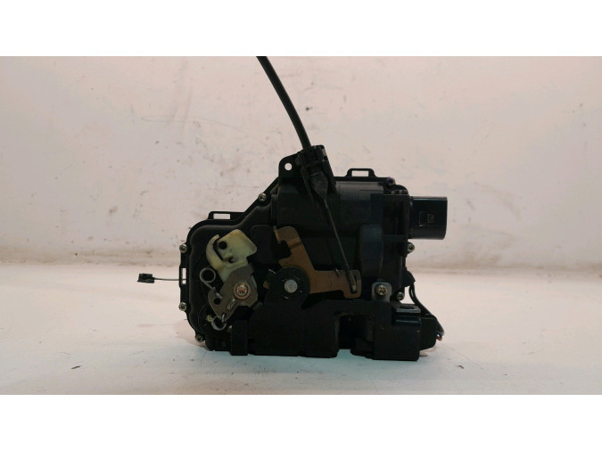 CERRADURA PUERTA DELANTERA IZQUIERDA SKODA OCTAVIA 2001