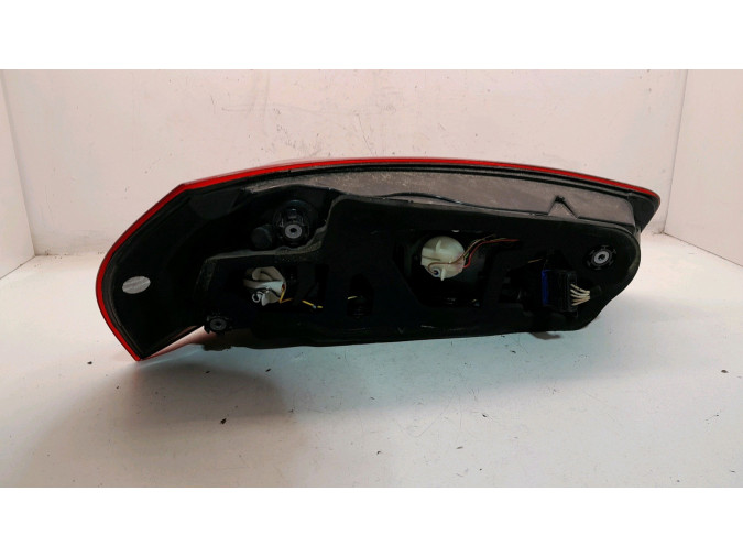 PILOTO TRASERO DERECHO CITROEN C4 PICASSO 2015