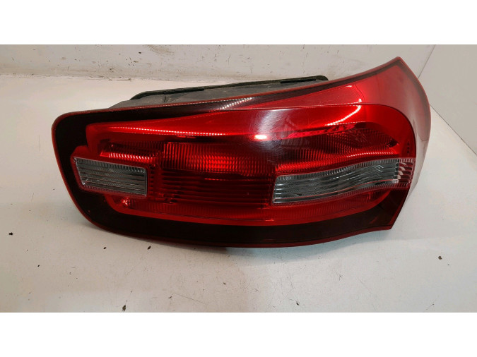 PILOTO TRASERO DERECHO CITROEN C4 PICASSO 2015