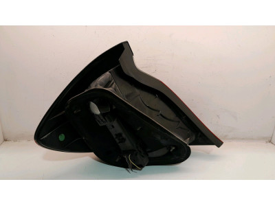 PILOTO TRASERO DERECHO MERCEDES C 220 CDI 2002