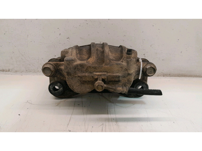 PINZA DI NISSAN PATROL 2002