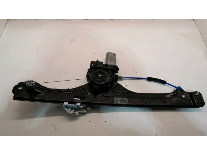ELEVALUNAS DELANTERO DERECHO BMW 218D 2016
