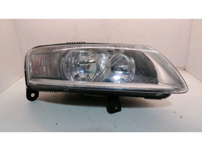 FARO DELANTERO DERECHO AUDI A6 2005