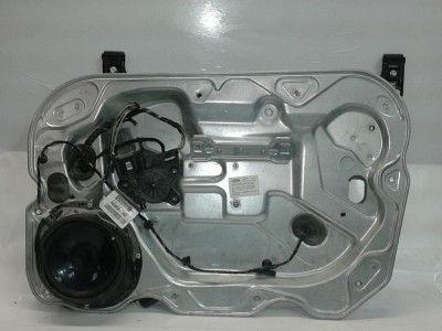 ELEVALUNAS DELANTERO DERECHO FORD 2010