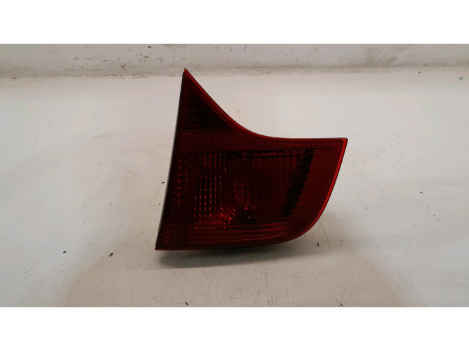 PILOTO TRASERO DERECHO AUDI A4 2006