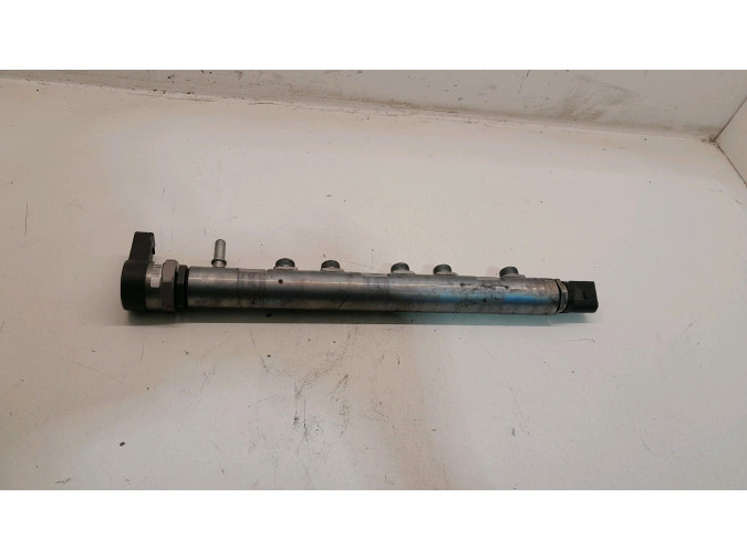 RAMPA INYECCION BMW SERIE 1 2007