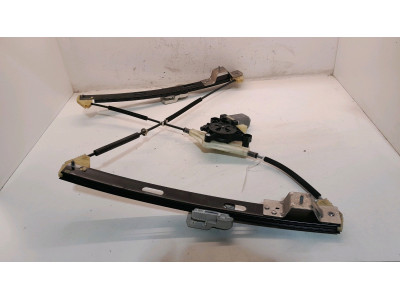 ELEVALUNAS DELANTERO DERECHO SEAT LEON 2019
