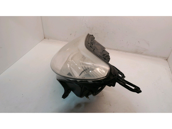 Faro iz CITROEN C5 2005