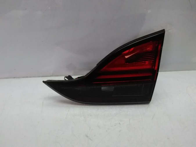 PILOTO TRASERO DERECHO OPEL ZAFIRA 2016