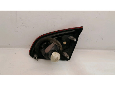 PILOTO TRASERO IZQUIERDO NISSAN QASHQAI 2011