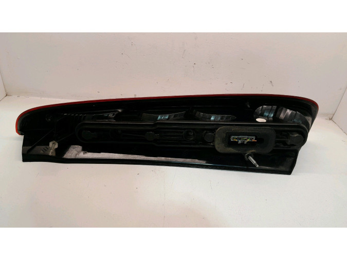 PILOTO TRASERO IZQUIERDO FORD FOCUS C-MAX 2005