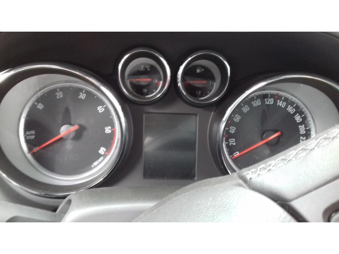 CUADRO INSTRUMENTOS OPEL ZAFIRA 2016