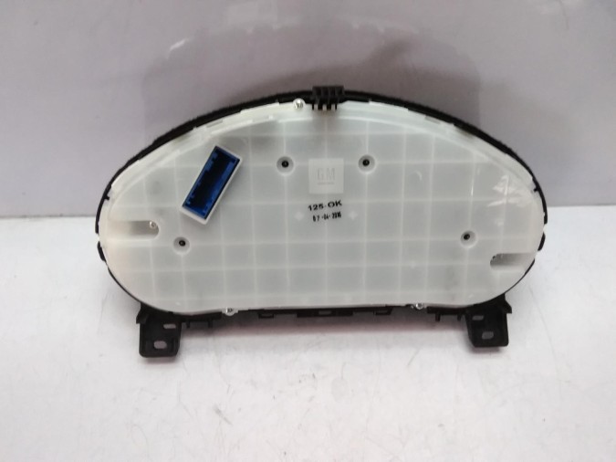 CUADRO INSTRUMENTOS OPEL ZAFIRA 2016