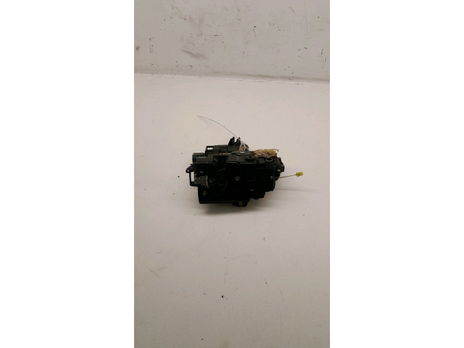 CERRADURA PUERTA TRASERA DERECHA SEAT LEON 2003