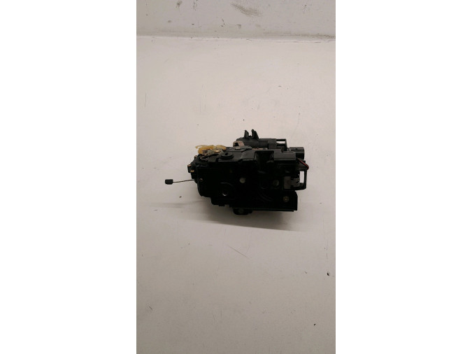 CERRADURA PUERTA TRASERA IZQUIERDA SEAT LEON 2003