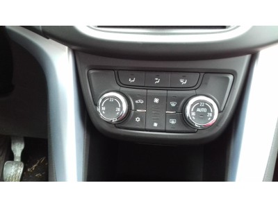 MANDO CALEFACCIÓN OPEL ZAFIRA 2016