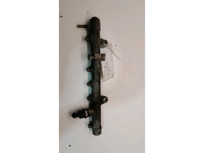 RAMPA INYECCION RENAULT SCENIC 2006