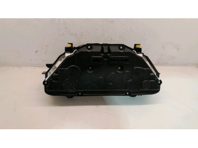 CUADRO INSTRUMENTOS TOYOTA AURIS 2013