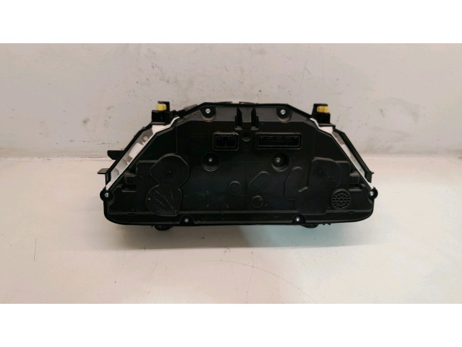 CUADRO INSTRUMENTOS TOYOTA AURIS 2013