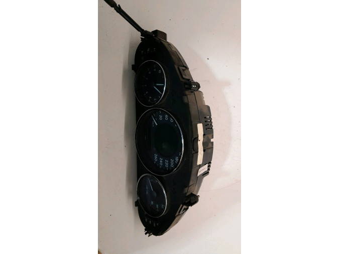 CUADRO INSTRUMENTOS MERCEDES CLASE CLS 2004