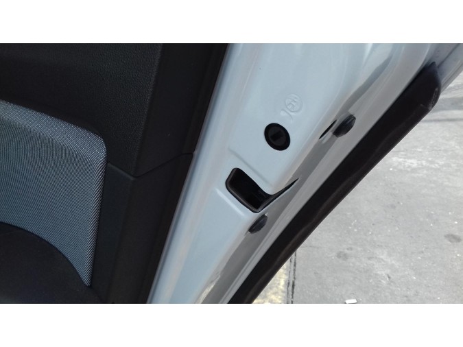 CERRADURA PUERTA TRASERA DERECHA SEAT LEON 2019