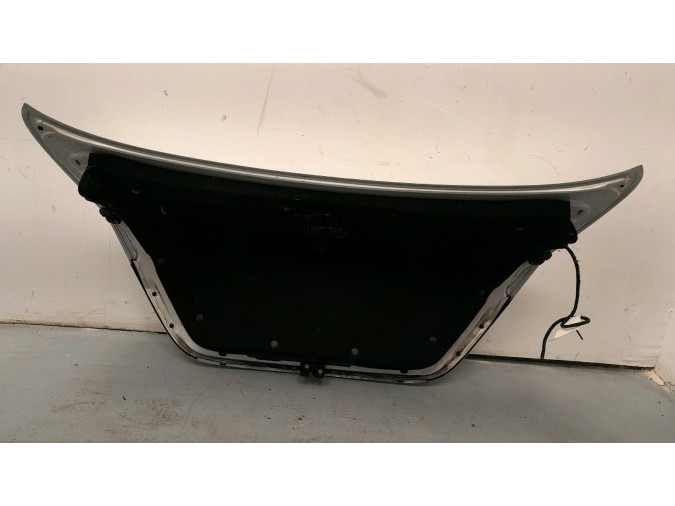 PORTON TRASERO MERCEDES CLK GRIS 2004