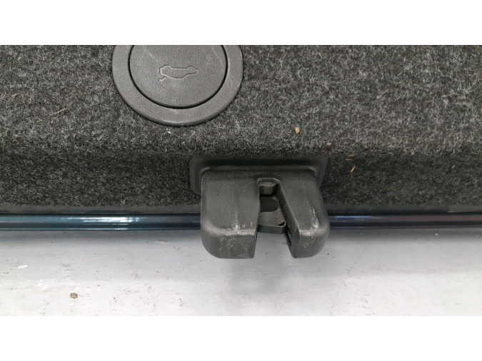 PORTON TRASERO VOLKSWAGEN PASSAT GRIS 2009