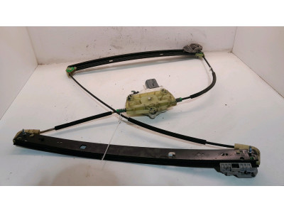 ELEVALUNAS DELANTERO DERECHO AUDI Q7 2008