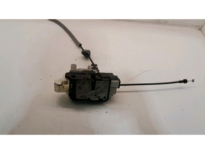 CERRADURA PUERTA DELANTERA DERECHA VOLVO V40 2013