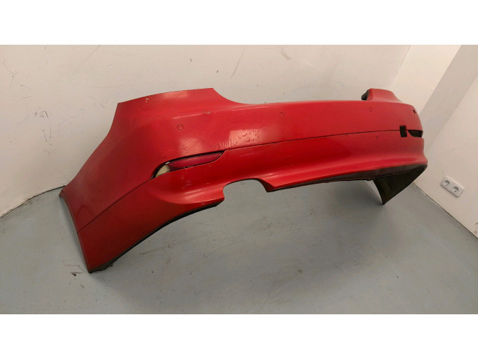 PARAGOLPES TRASERO BMW 530D ROJO 2006