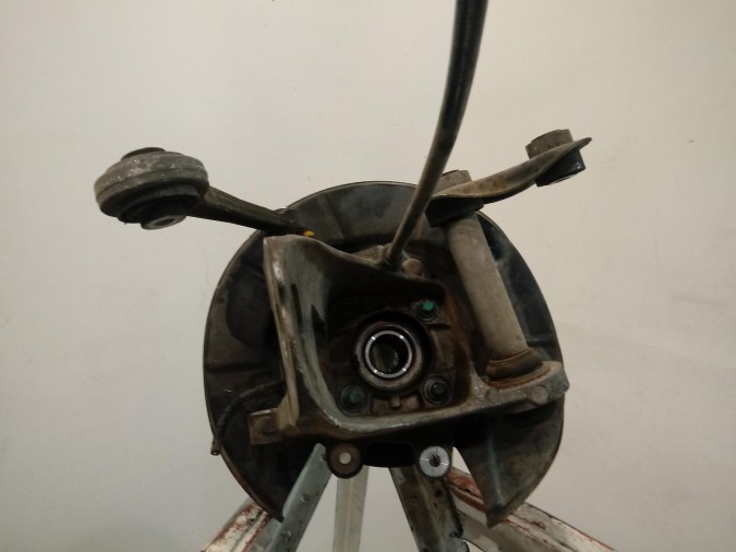 MANGUETA TRASERA DERECHA BMW X5 2005