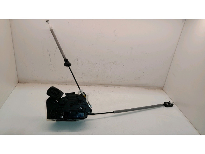 CERRADURA PUERTA TRASERA IZQUIERDA SEAT TOLEDO 2016