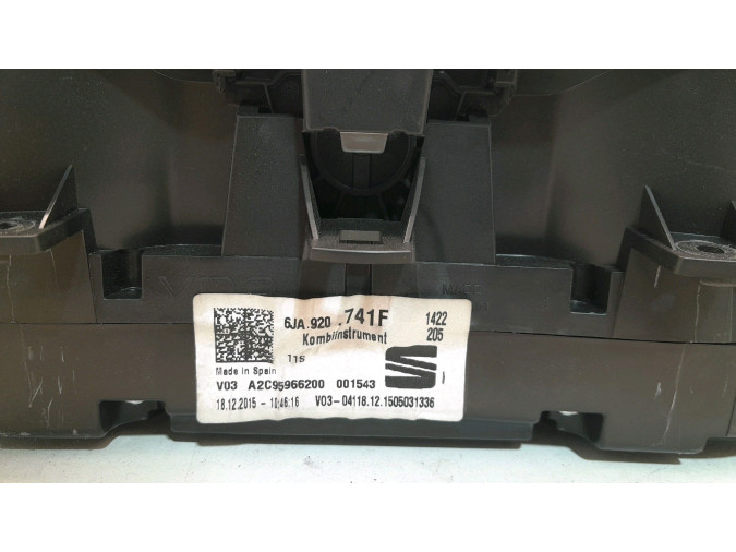 CUADRO INSTRUMENTOS SEAT TOLEDO 2016