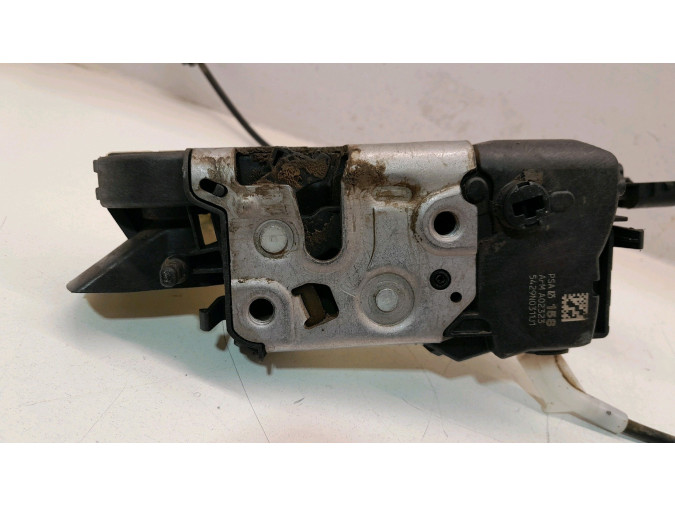 CERRADURA PUERTA DELANTERA DERECHA PEUGEOT 3008 2009
