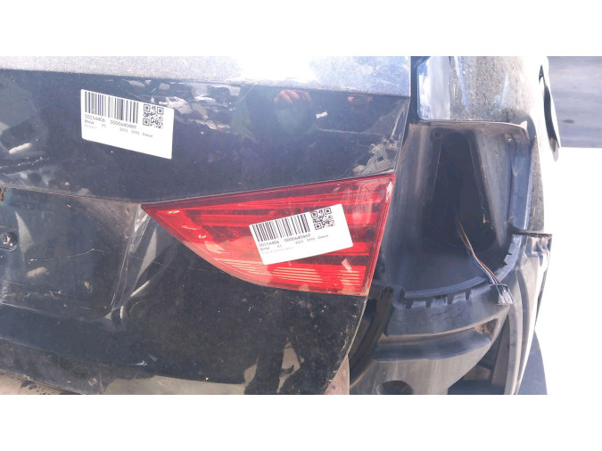 PILOTO TRASERO DERECHO INTERIOR BMW X1 2011