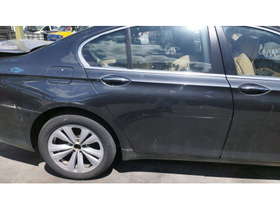 PUERTA TRASERA DERECHA BMW 740I 2008