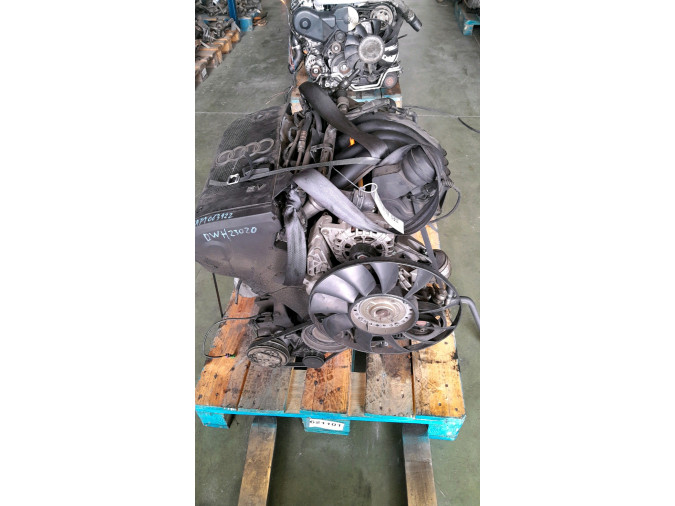 Motor AUDI A4 2000