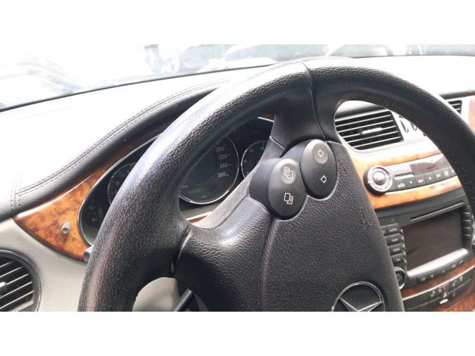 VOLANTE MERCEDES CLK 320 CDI 2005