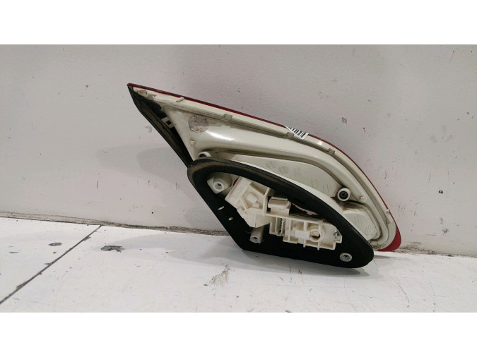 PILOTO TRASERO DERECHO INTERIOR OPEL ASTRA 42039