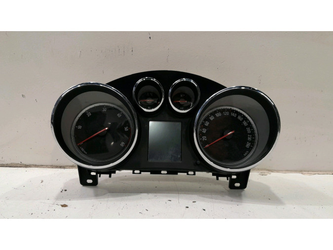 CUADRO INSTRUMENTOS OPEL ASTRA 2015